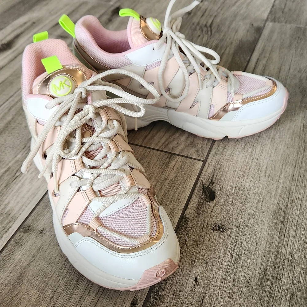 Michael Kors Hero Leather and Mesh Trainer Sneakers Tennis Shoe Cream Multi 8M